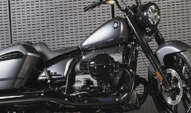 BMW Motorrad’ın İki Yeni Modeli R 18 Roctane ve R 12 nineT Tanıtıldı