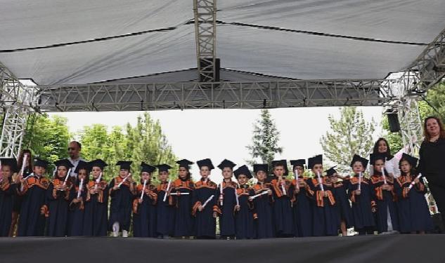 Çankaya Belediyesi Kreşleri Yeni Mezunlarını Verdi