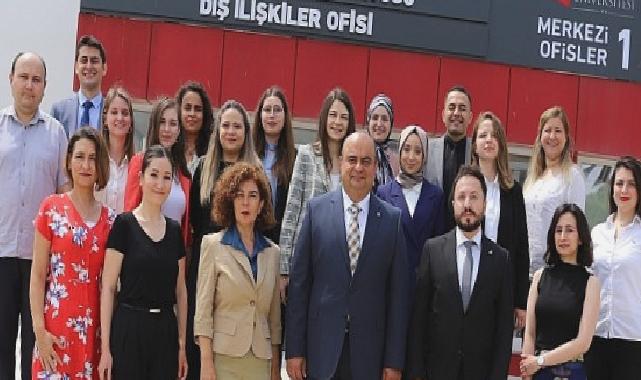 Ege’nin Yabancı Dilde Eğitim Veren İlk Hukuk Fakültesi İKÇÜ’de