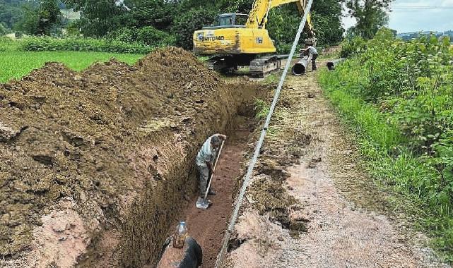 İsu toramanlar Gölet’inde yeni sulama hattı yapıyor