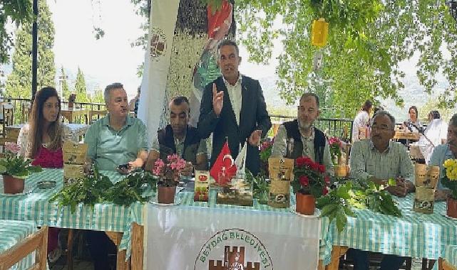 İzmir’in Beydağ ilçesinde Beydağ Belediyesi’nce koordine edilen “Kestane Gal Arısı Zararlısı” bilgilendirme toplantısı yapıldı.