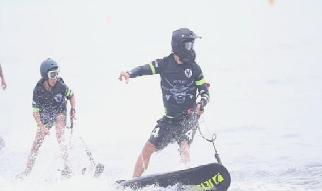 Kocaeli’de Türkiye Su Jeti ve Flyboard Şampiyonası heyecanı başladı