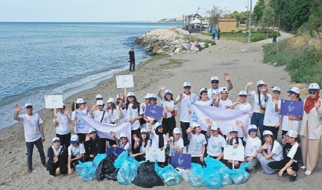 Silivrili Öğrenciler Marmara Denizi’nde Kıyı Temizliği Yaptı