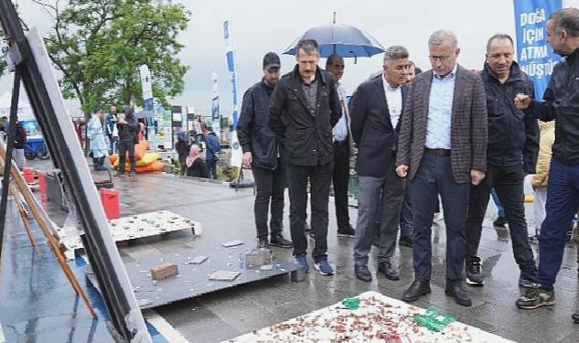 Üsküdar Belediyesi ve Doğa Dostu Dalgıçlar Kız Kulesi ve Salacak Sahili Arasında Deniz Temizliği Gerçekleştirdi