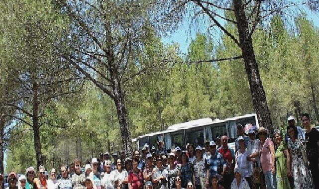 100 Yaş Evi Üyeleri Piknikte Buluştu