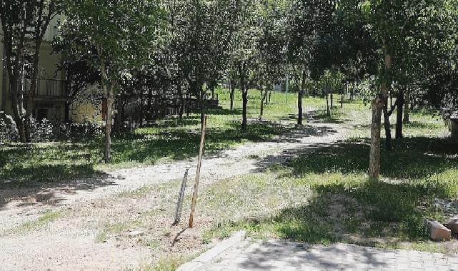 2000 Evler mahallesi’nde bulunan 2 park daha yenileniyor 