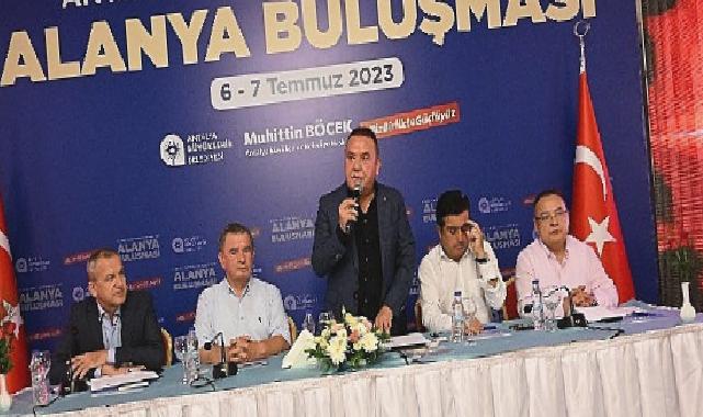 Başkan Böcek Alanya’da