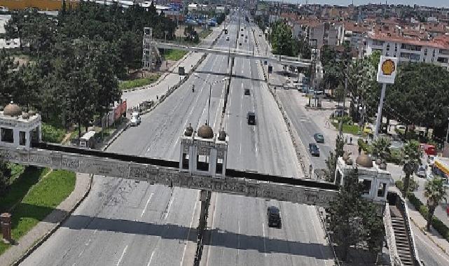 Çenesuyu ve 60 Evlerin eski üstgeçitleri sökülüyor