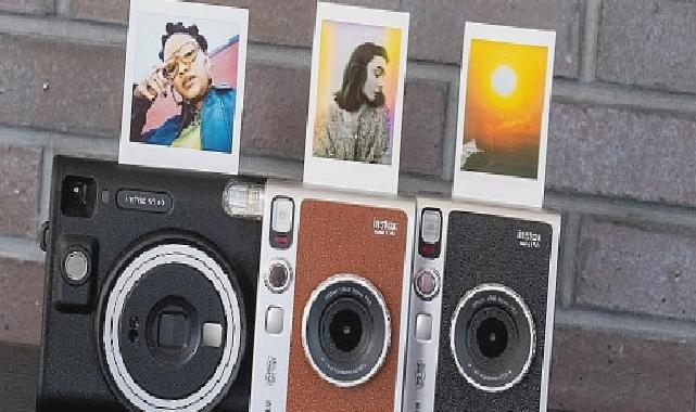 FUJIFILM instax mini Evo’nun yeni rengi: “Evo Brown”