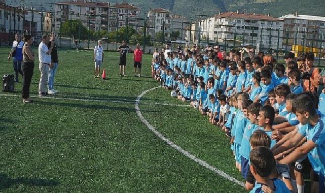 Gemlik Belediyespor yaz okulları yoğun katılımla başladı