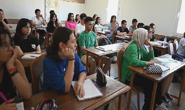 Kemer Belediyesi Eğitim Kursu’nda ders zili çaldı