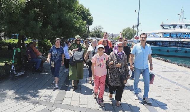 Kocaeli Büyükşehir, özel öğrencilere İstanbul’u gezdirdi