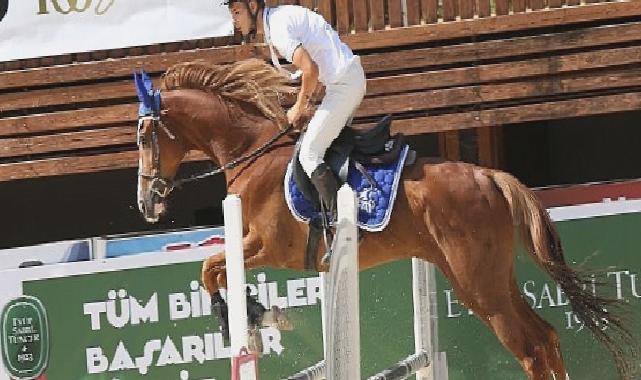 Minik binicilerin kalbi “Sporun Başkenti Kocaeli”de attı