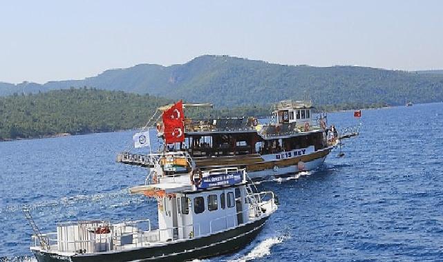 Muğla Büyükşehir Ekipleri Bayram’da Denizlerin Korunması İçin Yoğun Mesai Harcadı