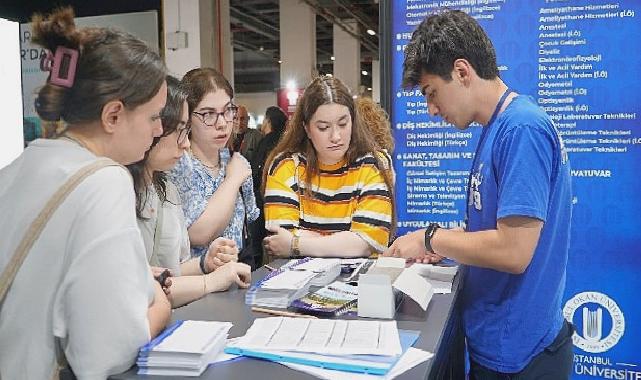 Okan Üniversitesi Tercih Fuarı’nda aday öğrencilerle buluştu