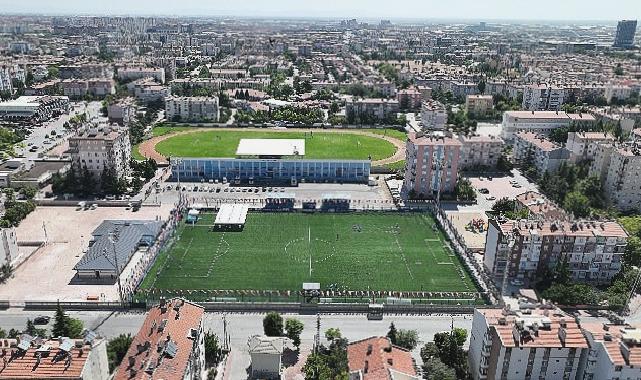 Selçuklu Belediyesi Sentetik Çim Saha ve İdari Bina düzenlenen törenle açıldı