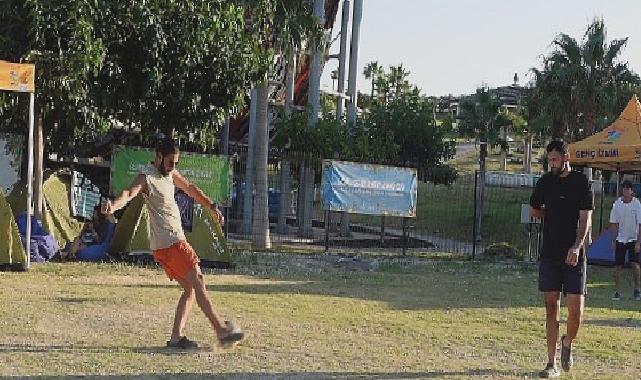 İzmir Büyükşehir’in ücretsiz gençlik kampları büyük ilgi görüyor