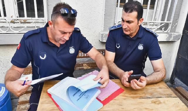 İzmir’de çığırtkan ve hanutçu operasyonu