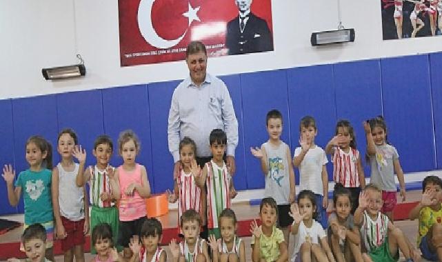 Karşıyaka’da geleceğin cimnastikçileri yetişiyor