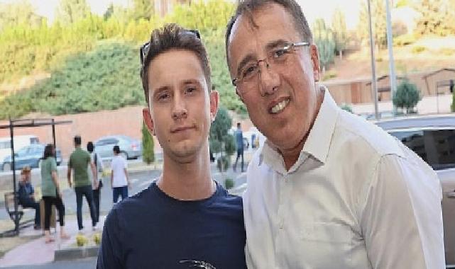 Nevşehir Belediye Başkanı Dr. Mehmet Savran, “Asıl makam, insanların gönlünde olandır” dedi