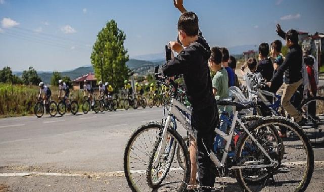 Uluslararası 100. Yıl Cumhuriyet Bisiklet Turu’nun 3. Etabı sona erdi