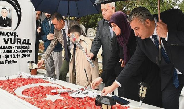 Kahraman şehidimizJ.Uzm. Çvş. Selim Vural kabri başında anıldı