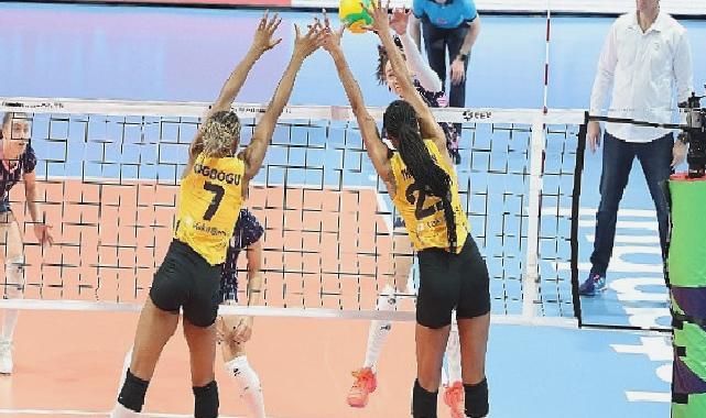 VakıfBank, CEV Şampiyonlar Ligi’nde Pazova’yı 3-1 ile geçti