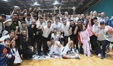 Konya Büyükşehir Belediyespor Türkiye Basketbol Ligi’ne Yükseldi