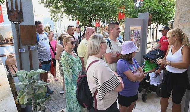 Kültür Evi’ne ilk turist kafilesi geldi