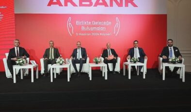 Akbank Birlikte Geleceğe Buluşmaları’nın İkinci Durağı Kayseri Oldu