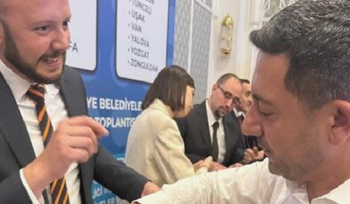 Nevşehir Belediye Başkanı Rasim Arı, Ankara’da düzenlenen Türkiye Belediyeler Birliği (TBB) Meclis Toplantısı’na katıldı